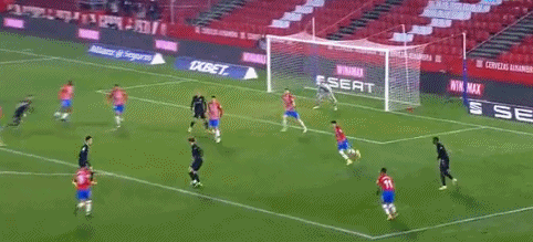 马丁内斯：现在我们可以畅想世界杯了；全队今天展示了责任感