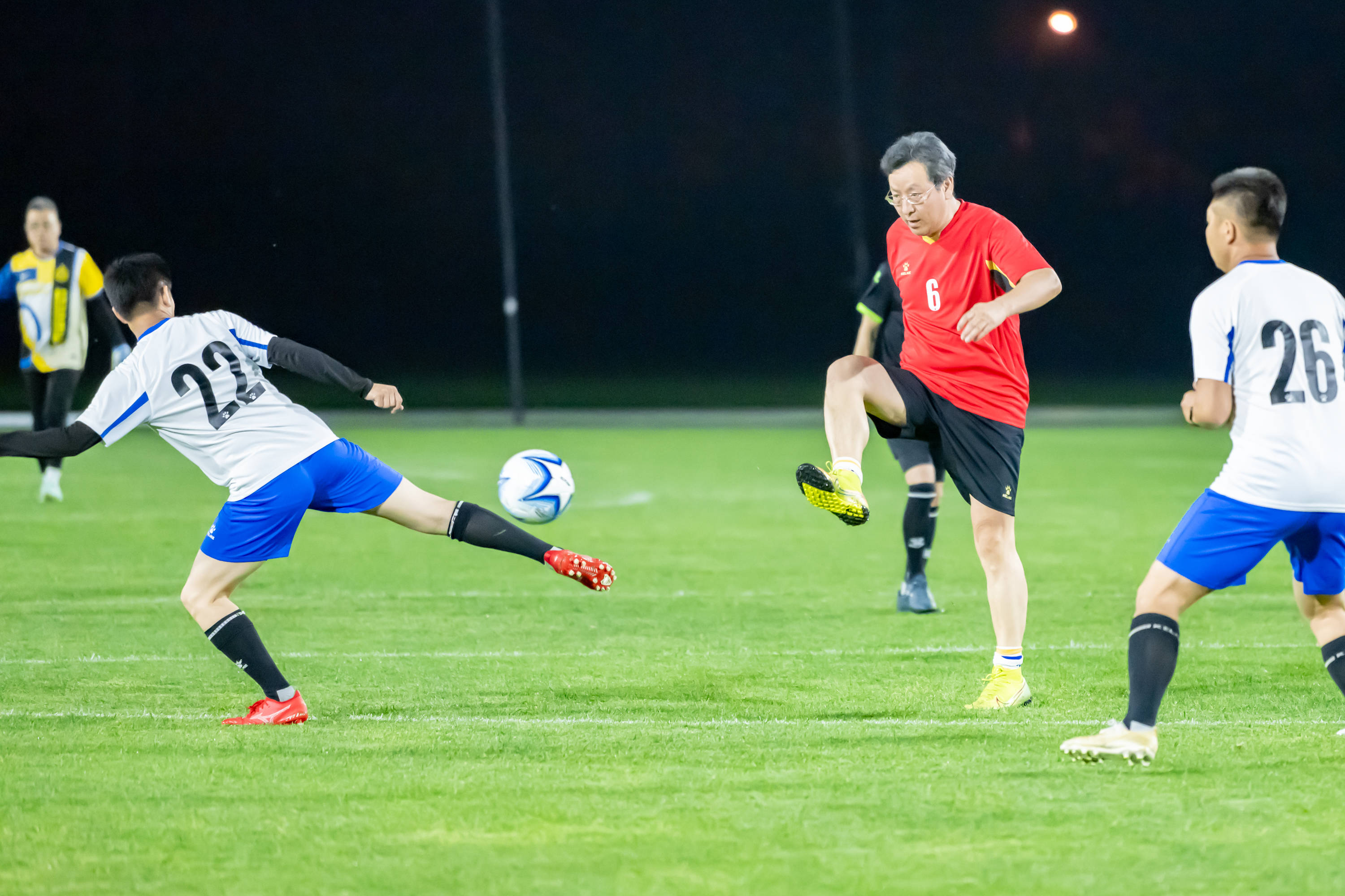 期待更多如 期待更多如