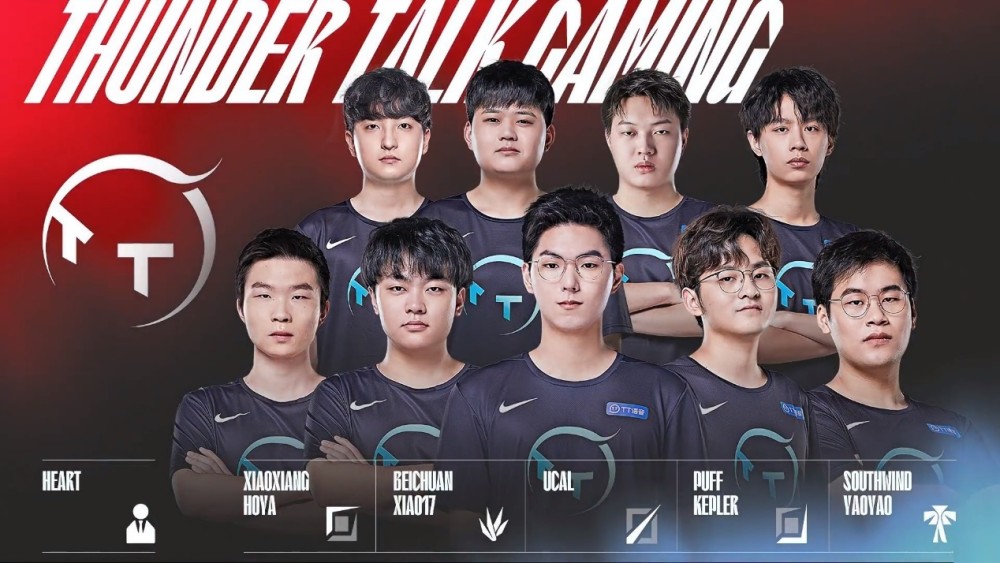 更是一位伟 更是一位伟