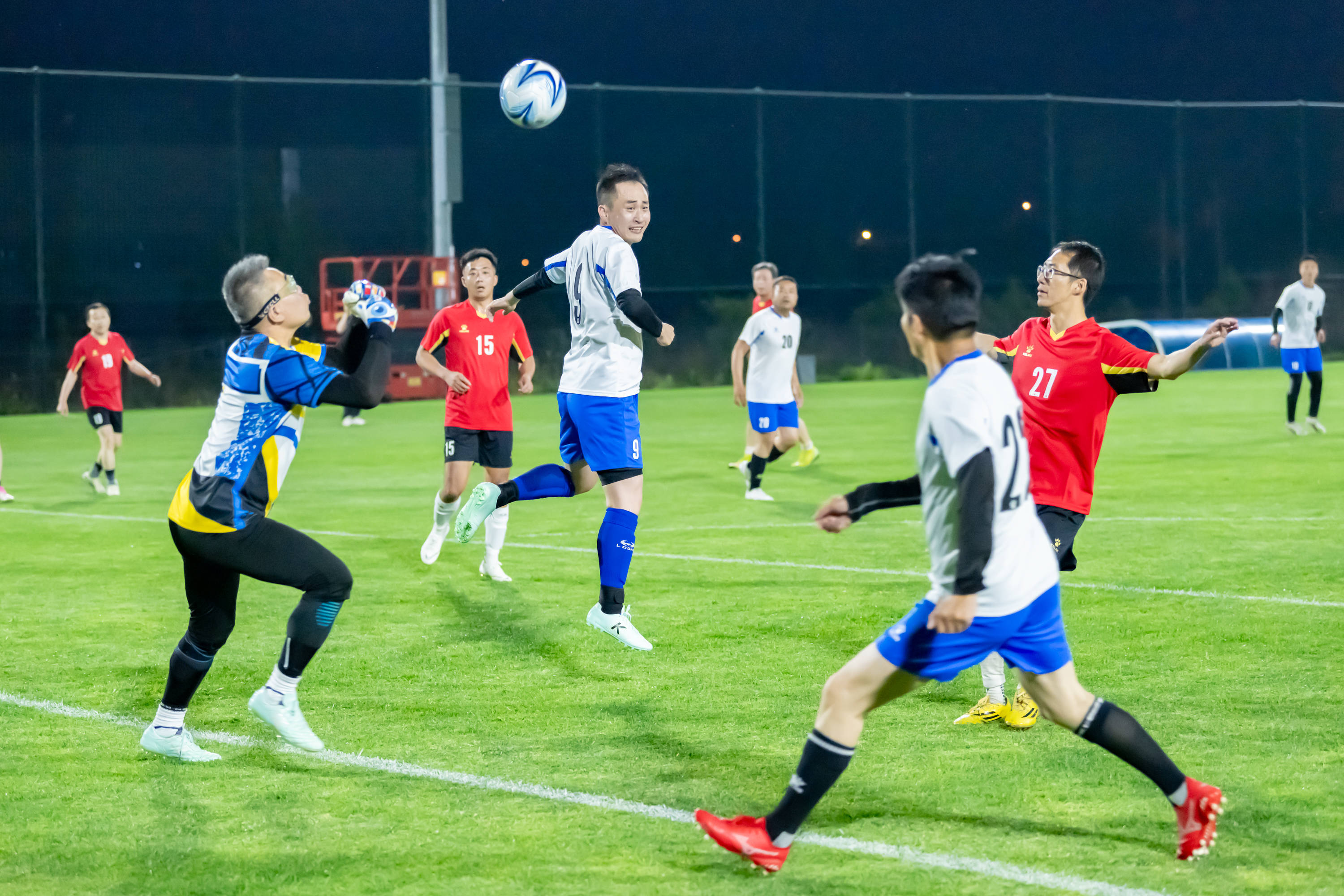 全队在赛场 全队在赛场